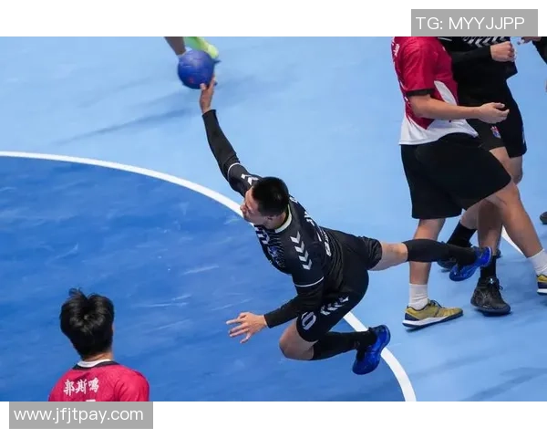 手球——男人四分之一决赛：香港队胜广东队